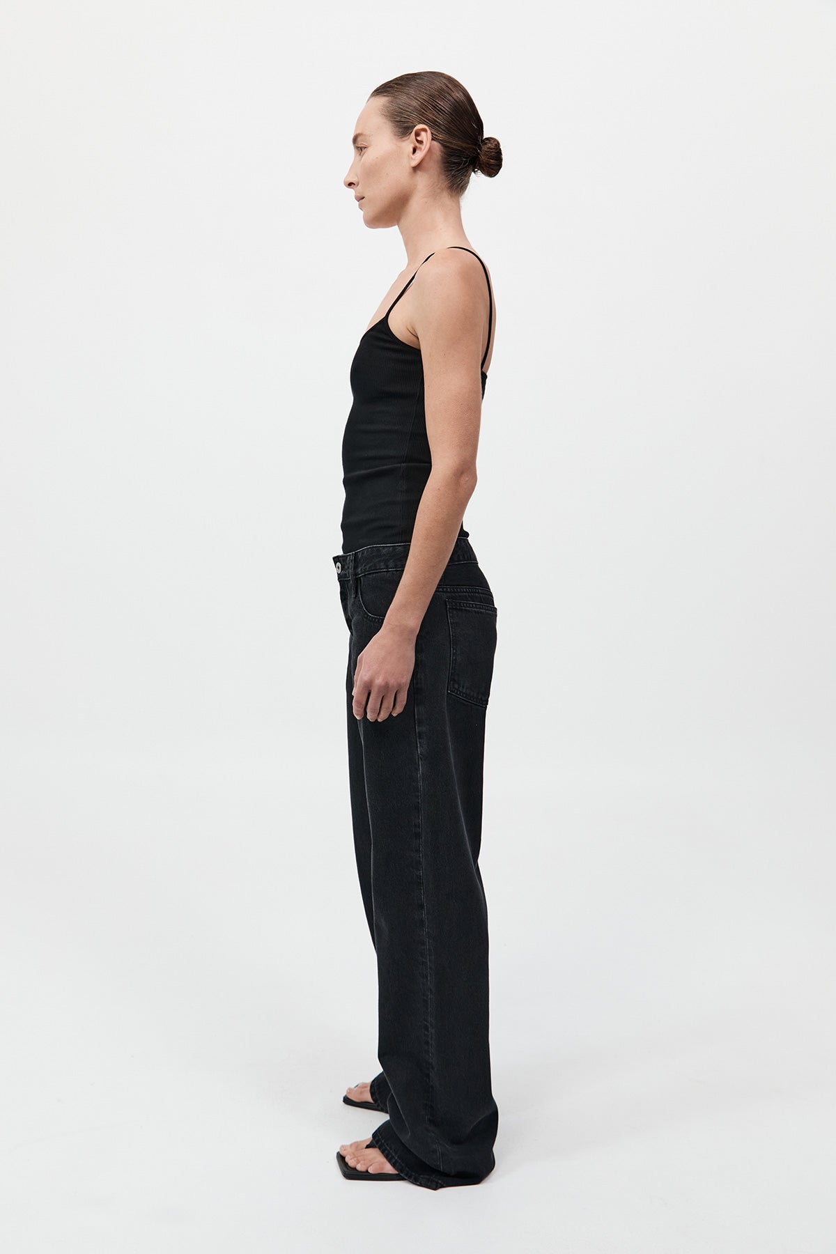 90s Low Rise Jeans - Washed Black