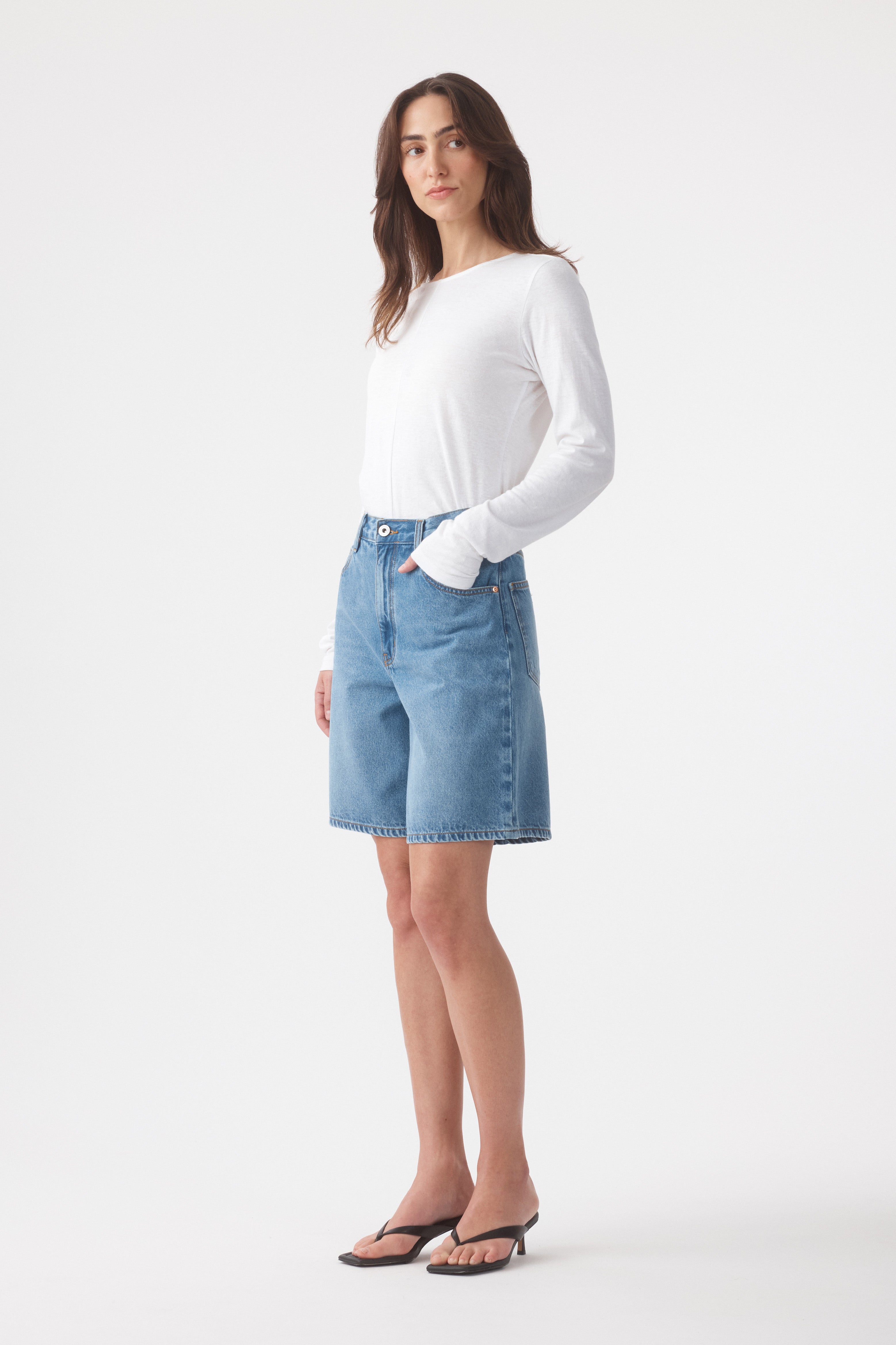 Bonnie High Short Moment Mid Blue